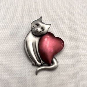 Signed JJ Jonette cat heart brooch pin